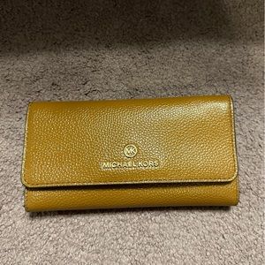 Michael Kors Leather Tri Fold Wallet